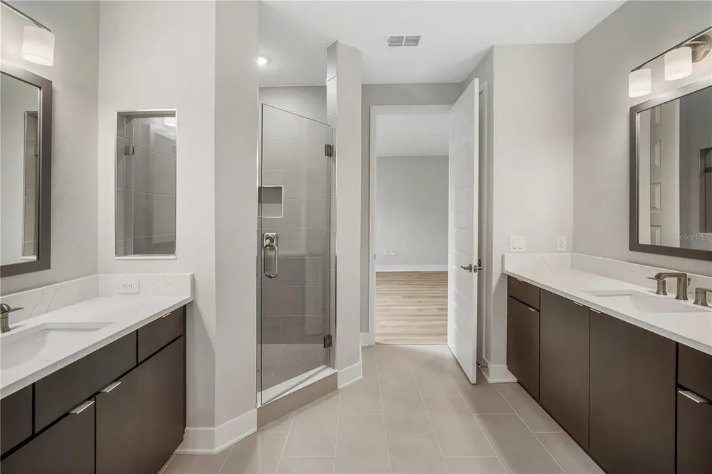 3310 W Rogers Avenue Tampa FL 33611