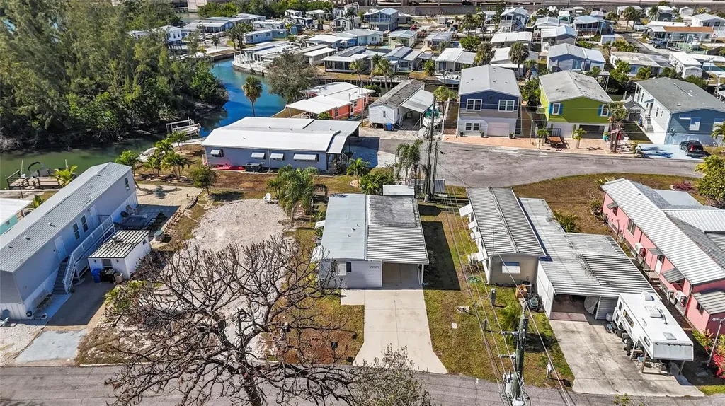 426 Hatchett Creek Road Venice FL 34285
