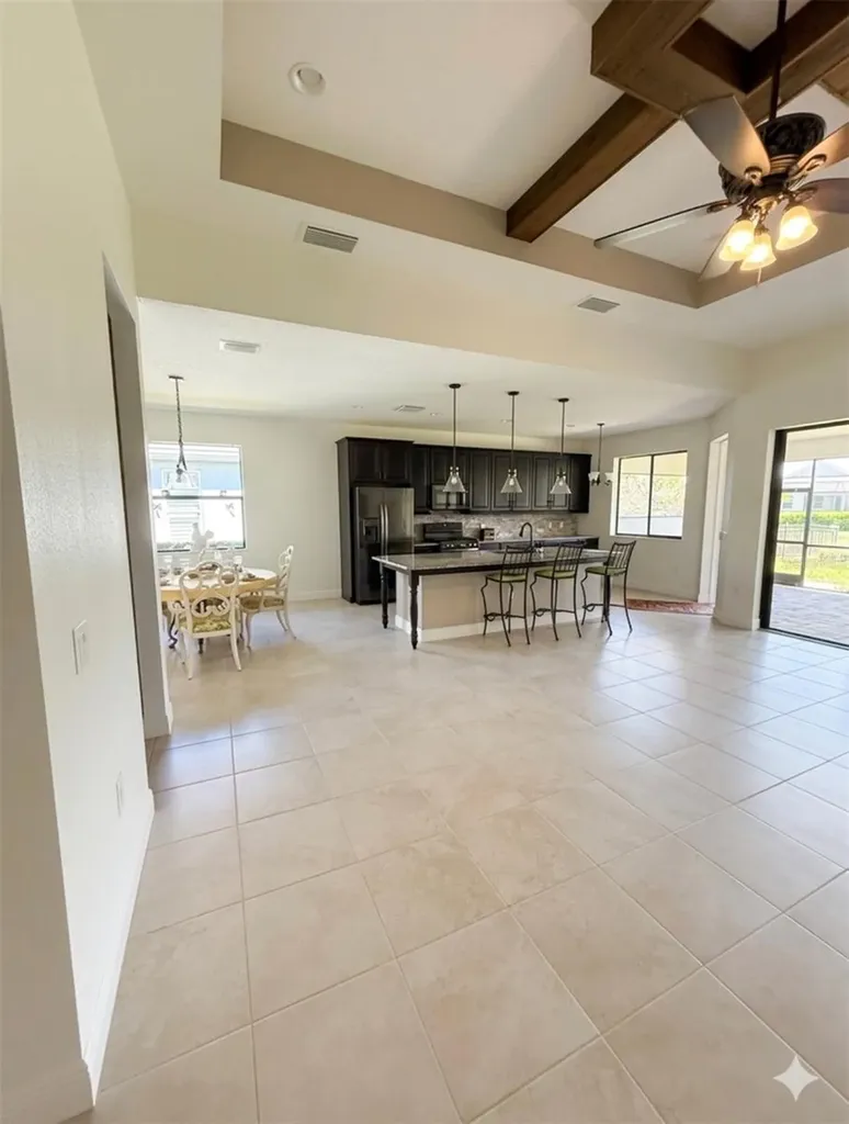 8023 Sandstar Way Sarasota FL 34240