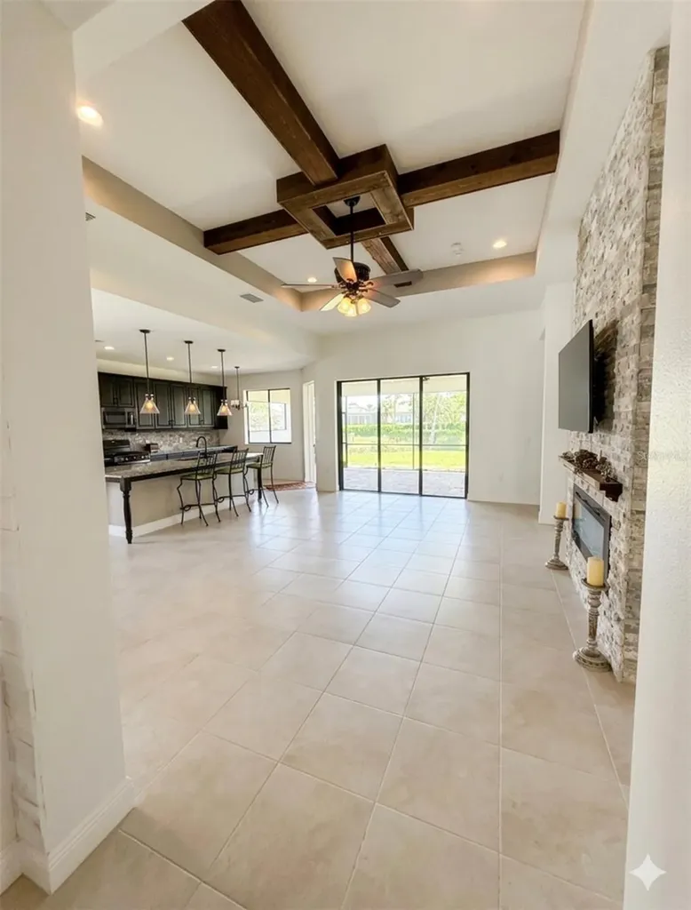 8023 Sandstar Way Sarasota FL 34240