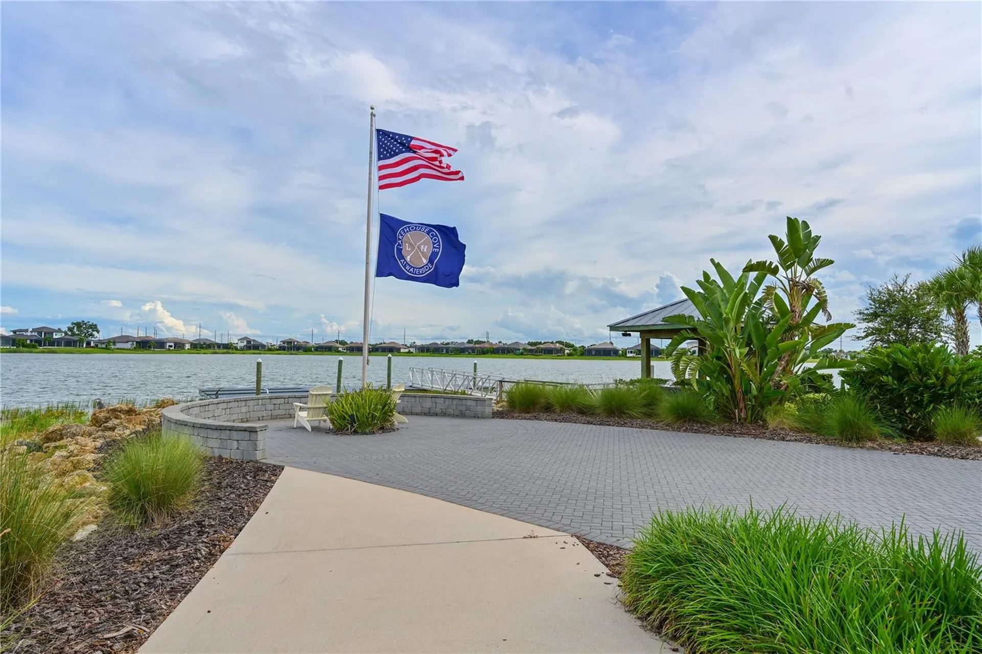 8023 Sandstar Way Sarasota FL 34240