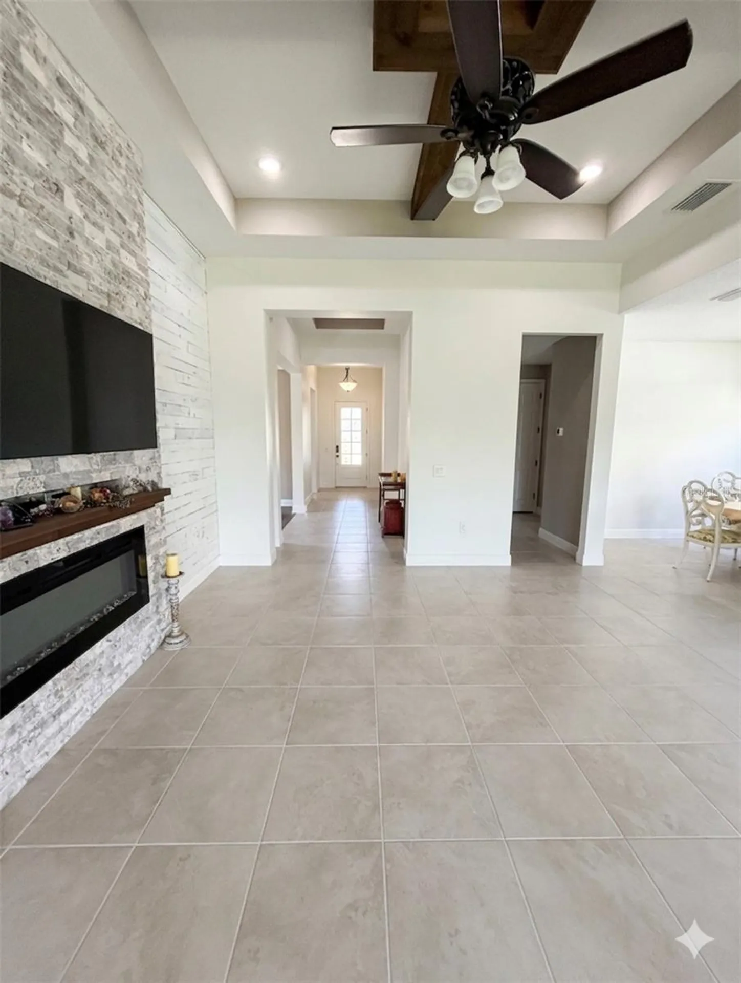 8023 Sandstar Way Sarasota FL 34240