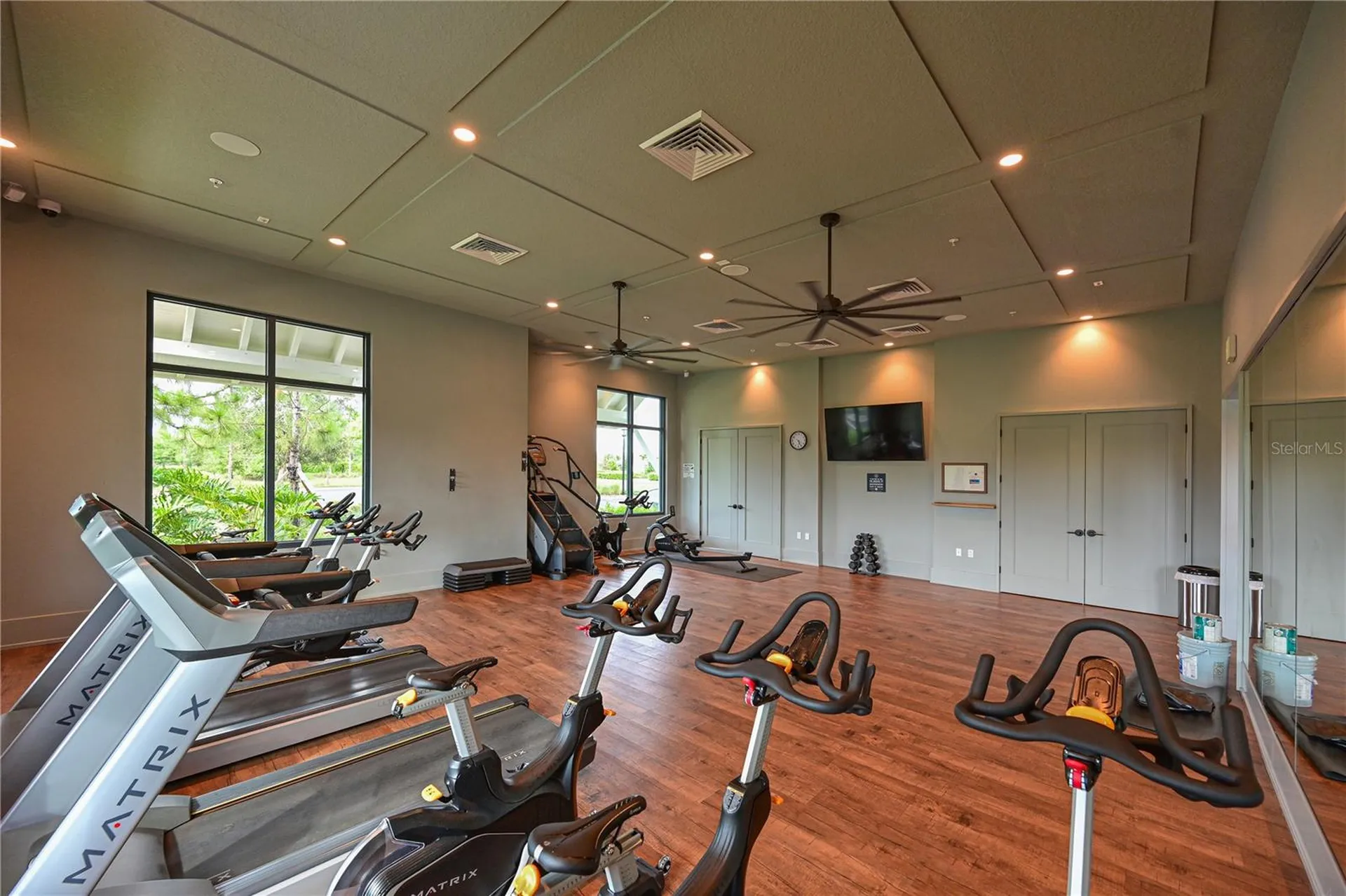 8023 Sandstar Way Sarasota FL 34240