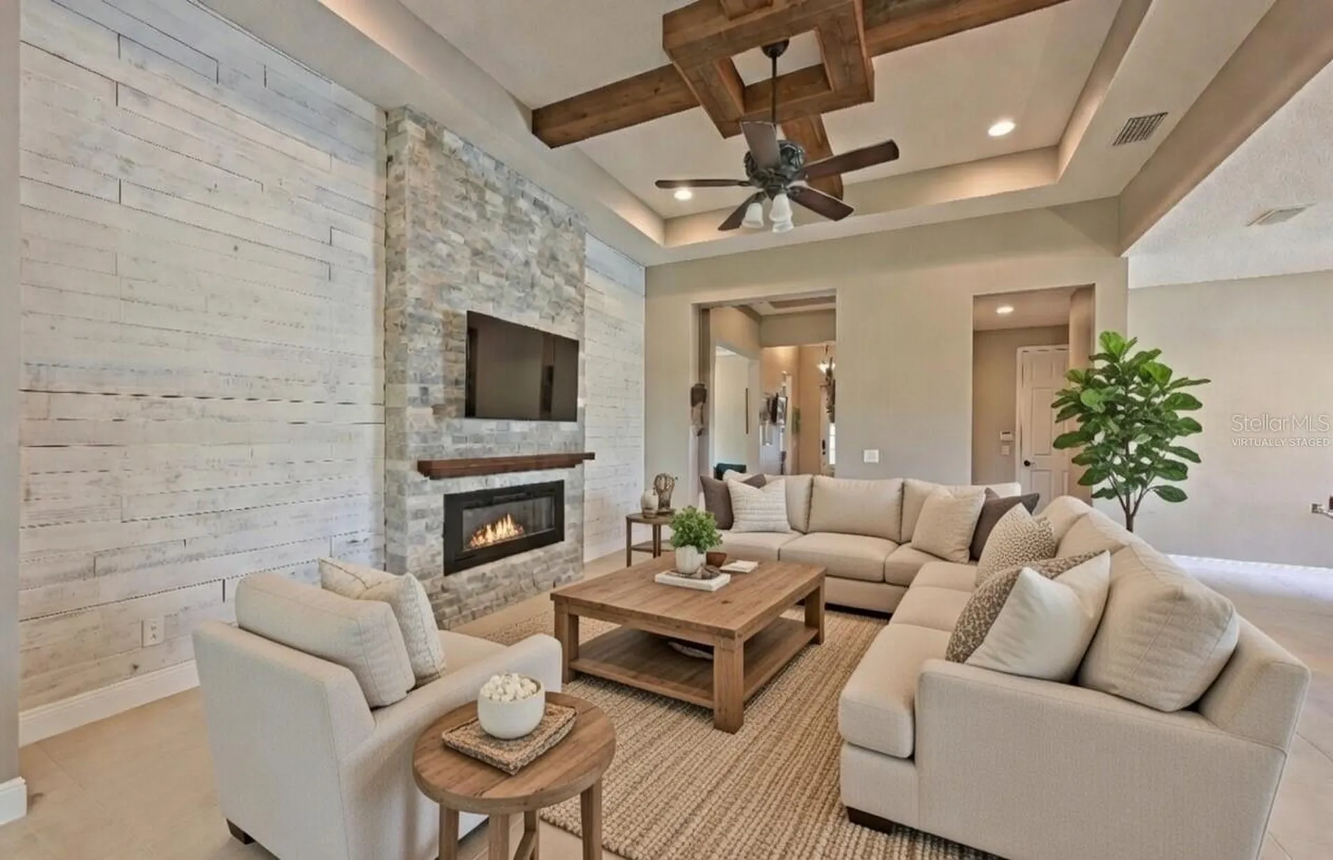 8023 Sandstar Way Sarasota FL 34240