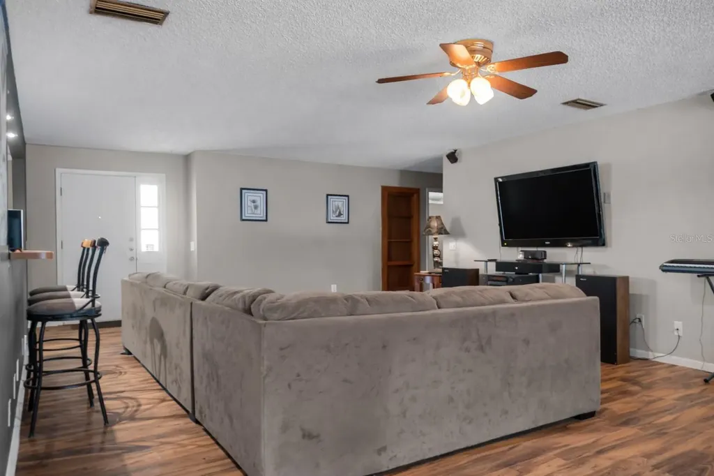 135 Ashley Lake Drive Melrose FL 32666