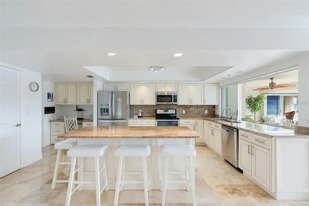 402 Devonshire Lane Venice FL 34293