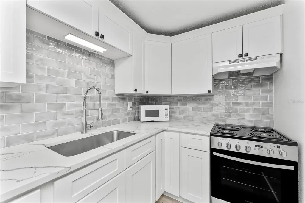 470 S Mccall Road Englewood FL 34223