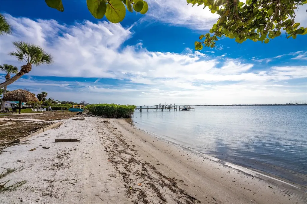 470 S Mccall Road Englewood FL 34223