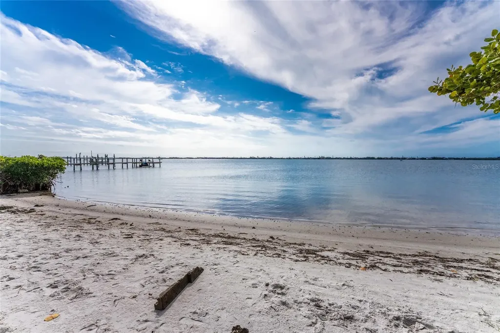 470 S Mccall Road Englewood FL 34223