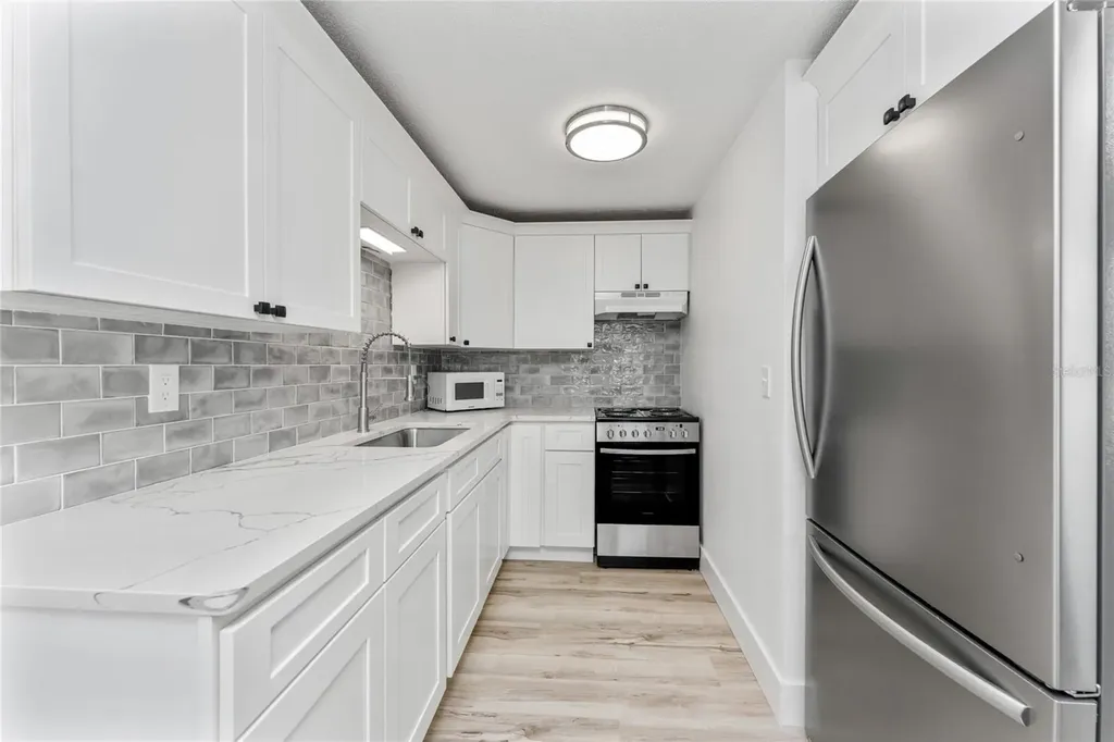 470 S Mccall Road Englewood FL 34223