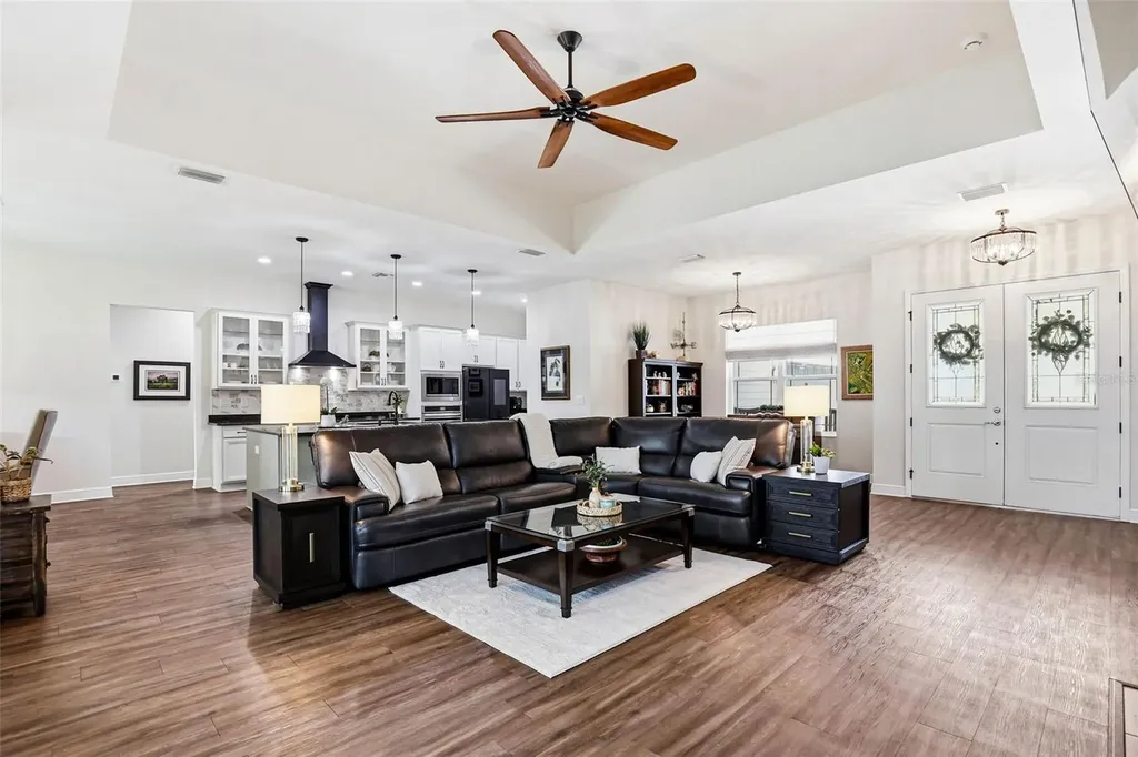 8001 Woodleaf Boulevard Wesley Chapel FL 33544
