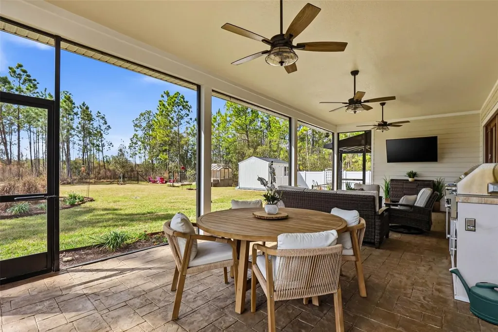 8001 Woodleaf Boulevard Wesley Chapel FL 33544