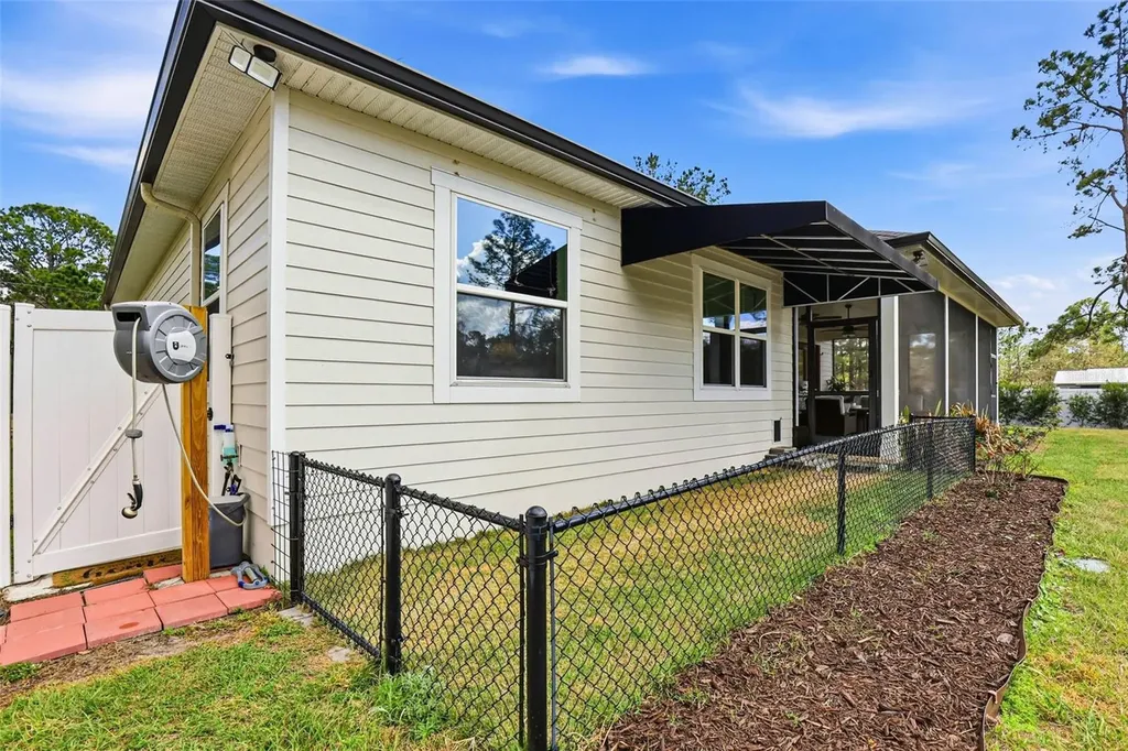 8001 Woodleaf Boulevard Wesley Chapel FL 33544