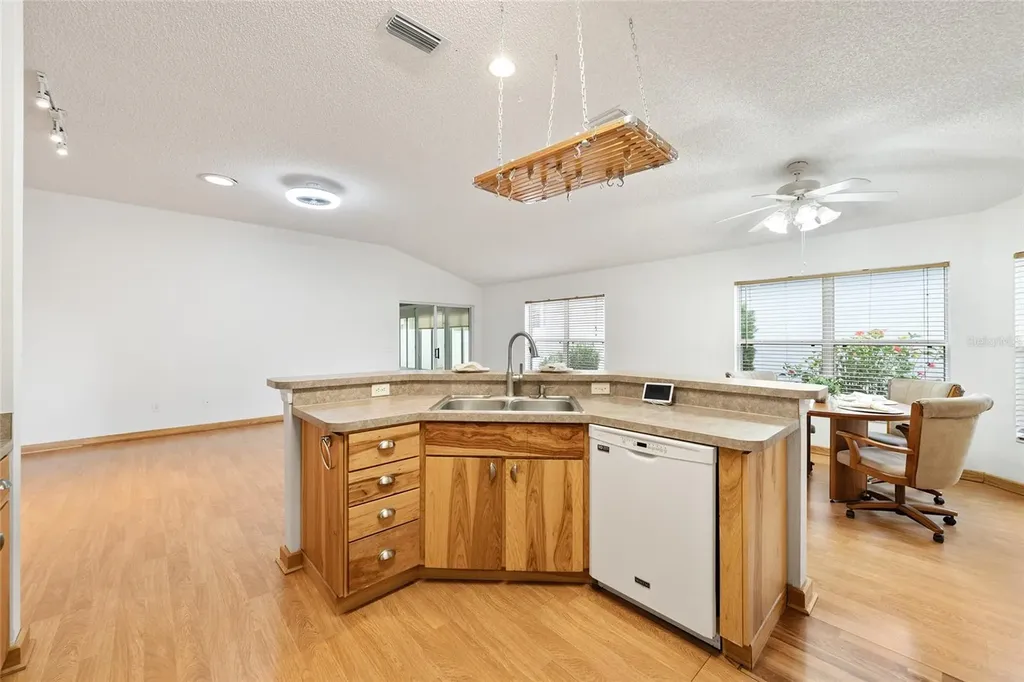 1928 Peachtree Avenue The Villages FL 32162
