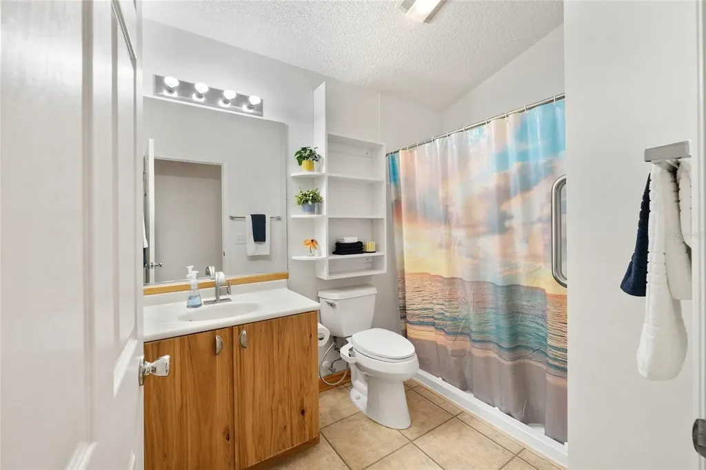 1928 Peachtree Avenue The Villages FL 32162
