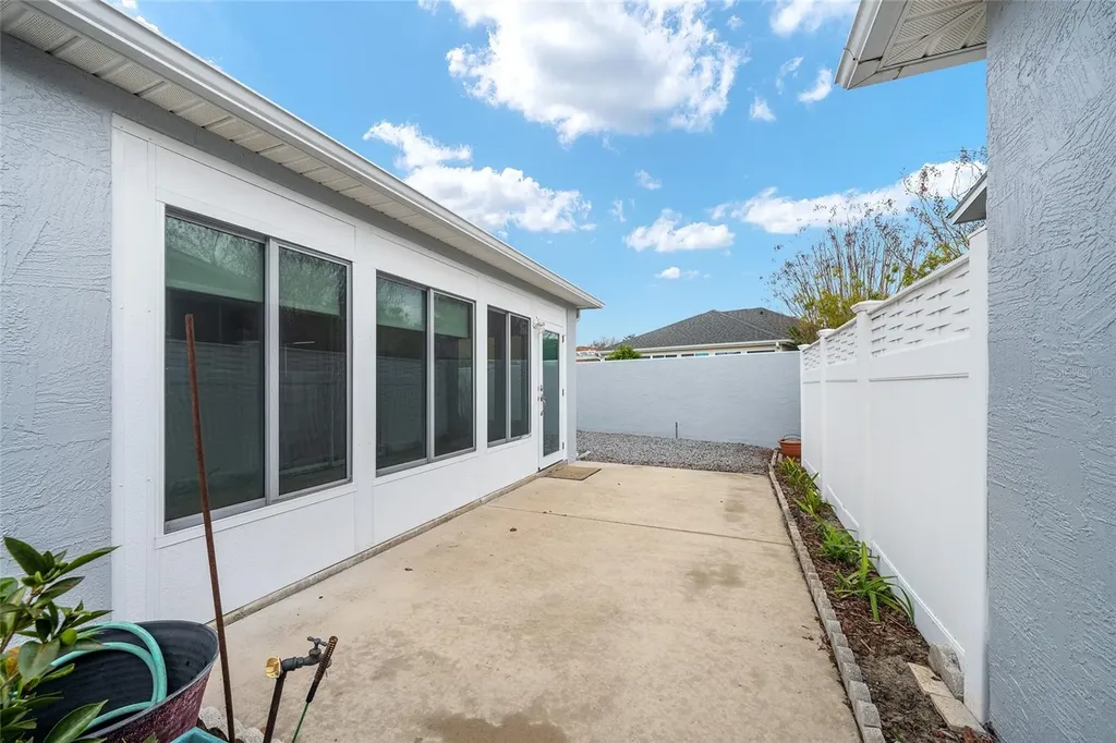 1928 Peachtree Avenue The Villages FL 32162