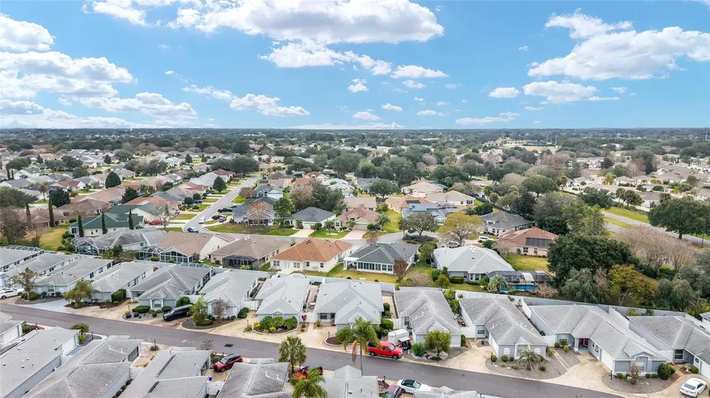1928 Peachtree Avenue The Villages FL 32162