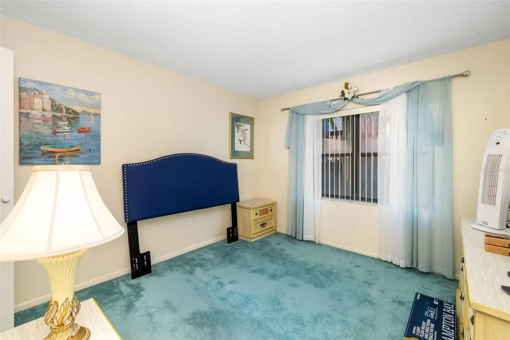 425 30th Avenue W Bradenton FL 34205
