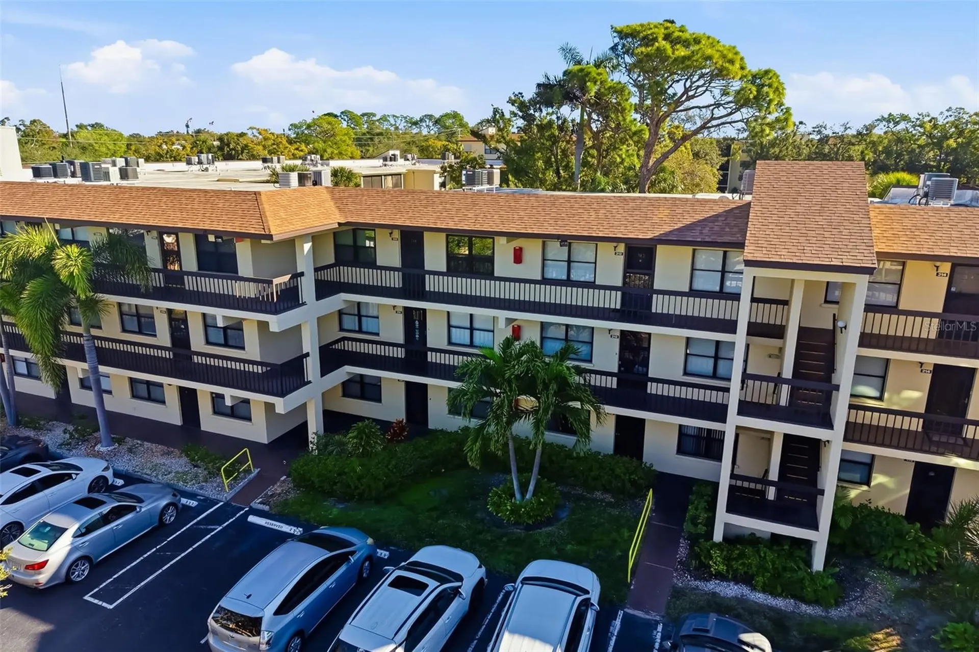 425 30th Avenue W Bradenton FL 34205