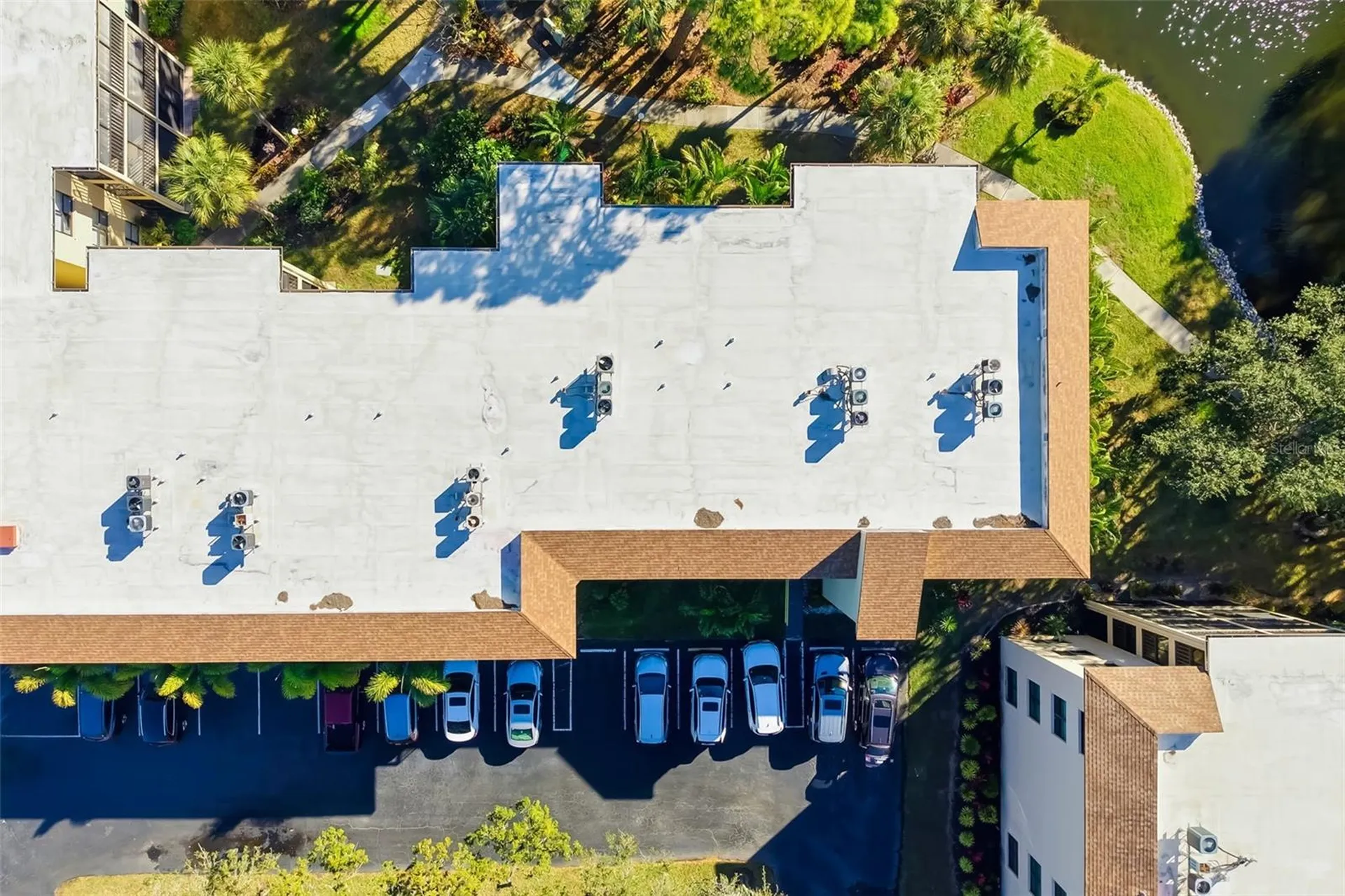 425 30th Avenue W Bradenton FL 34205