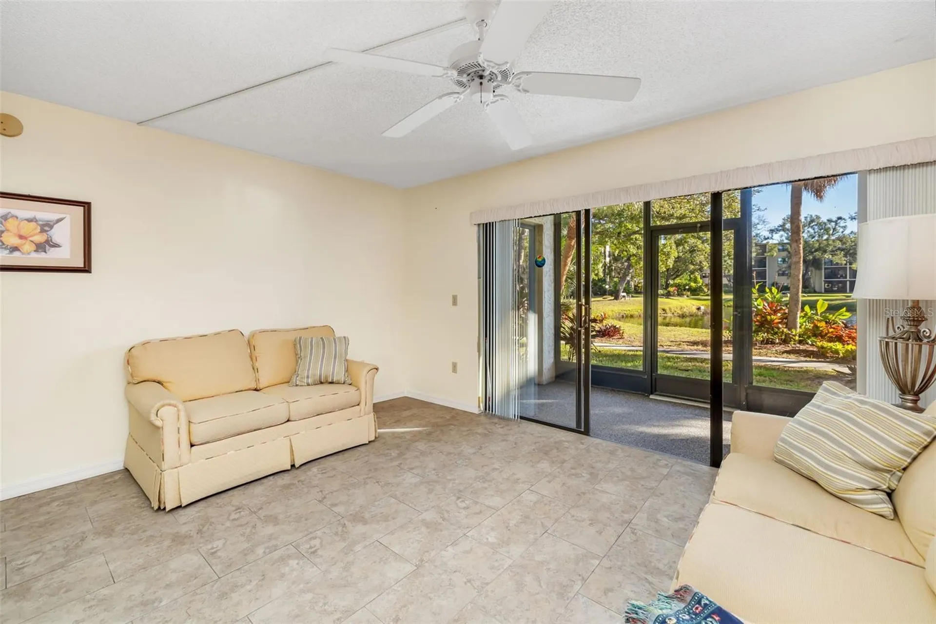 425 30th Avenue W Bradenton FL 34205