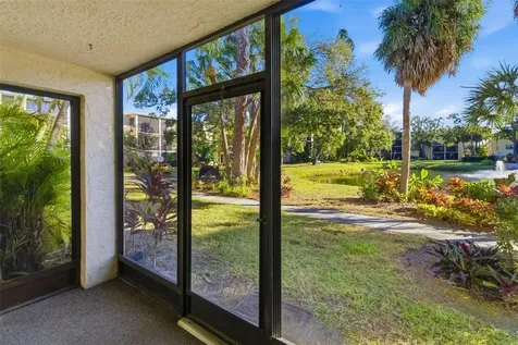 425 30th Avenue W Bradenton FL 34205