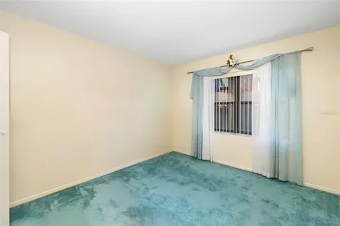 425 30th Avenue W Bradenton FL 34205
