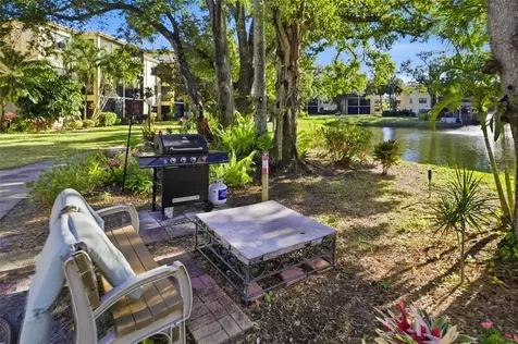 425 30th Avenue W Bradenton FL 34205
