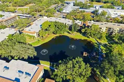 425 30th Avenue W Bradenton FL 34205