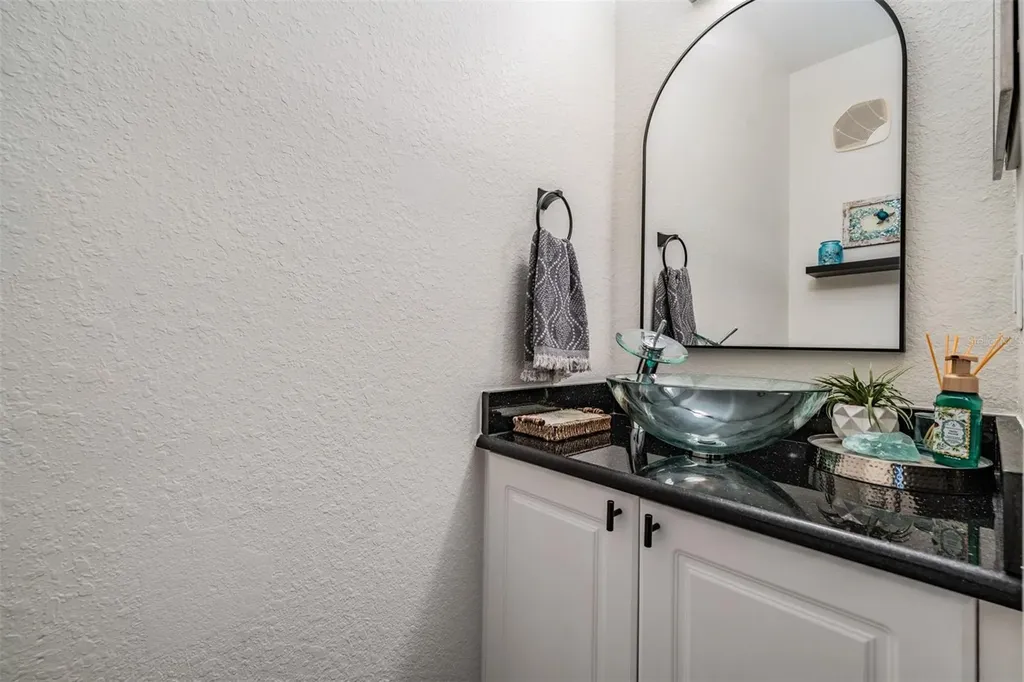 2749 Via Cipriani Clearwater FL 33764