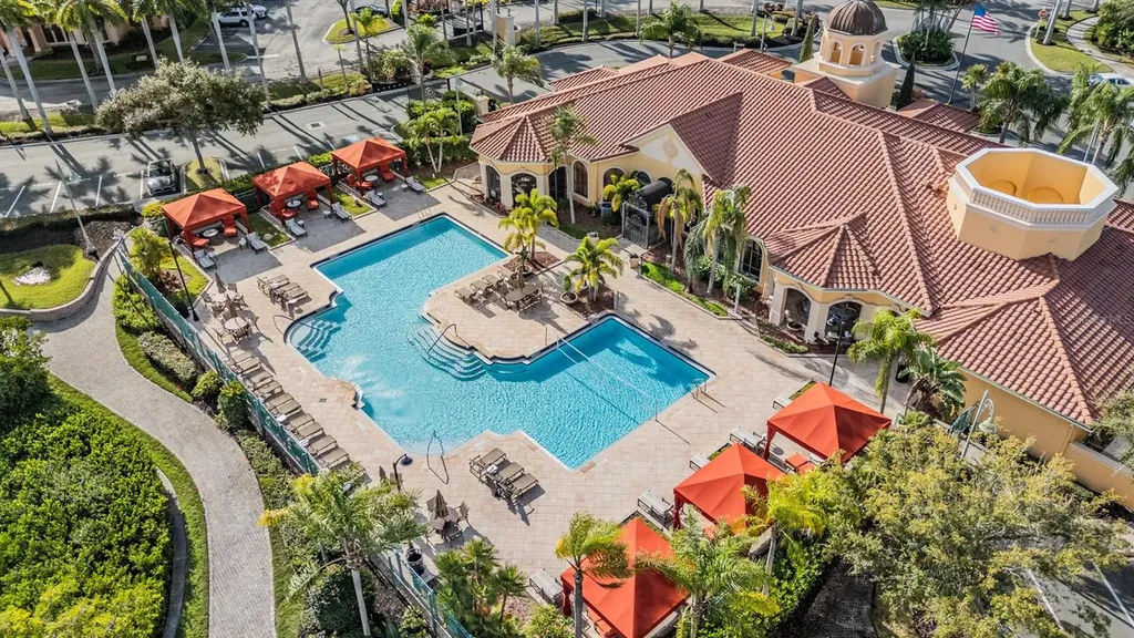 2749 Via Cipriani Clearwater FL 33764