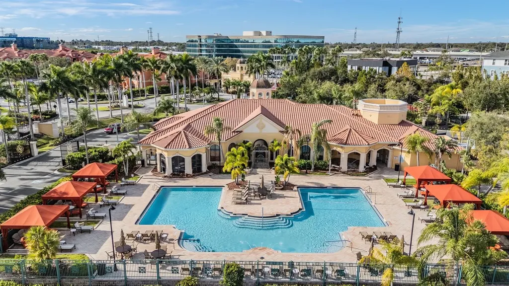 2749 Via Cipriani Clearwater FL 33764