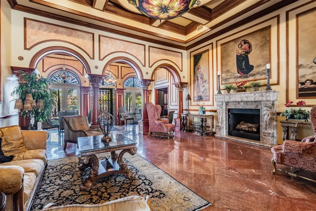 2749 Via Cipriani Clearwater FL 33764