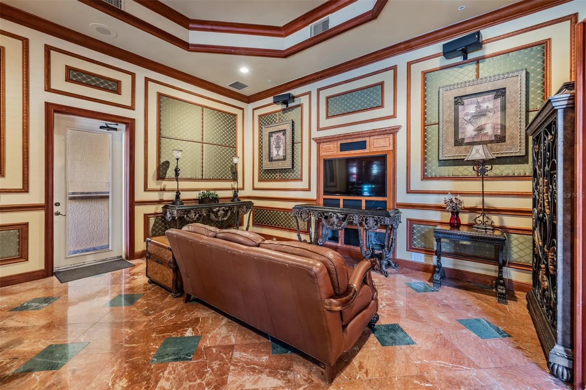 2749 Via Cipriani Clearwater FL 33764