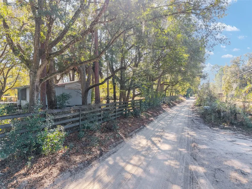 9727 SW 138th Street Archer FL 32618