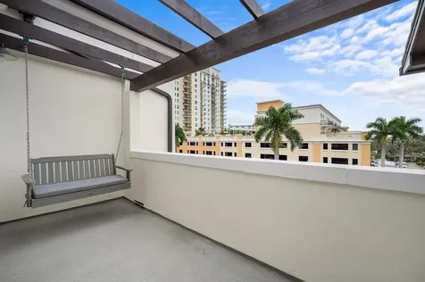1274 May Lane Sarasota FL 34236
