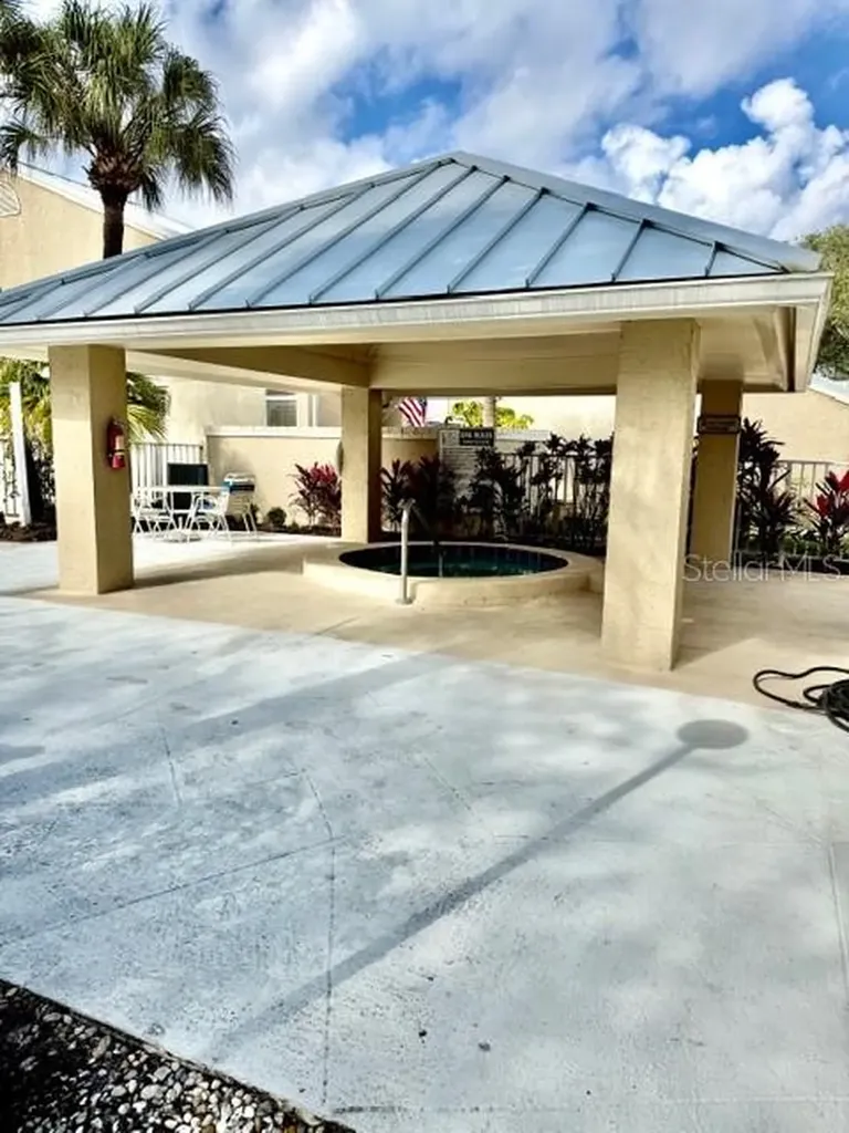 13020 Lorna Place Tampa FL 33618