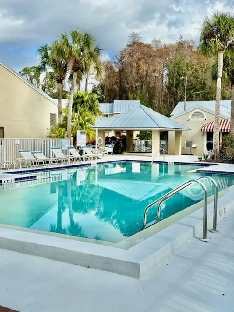 13020 Lorna Place Tampa FL 33618