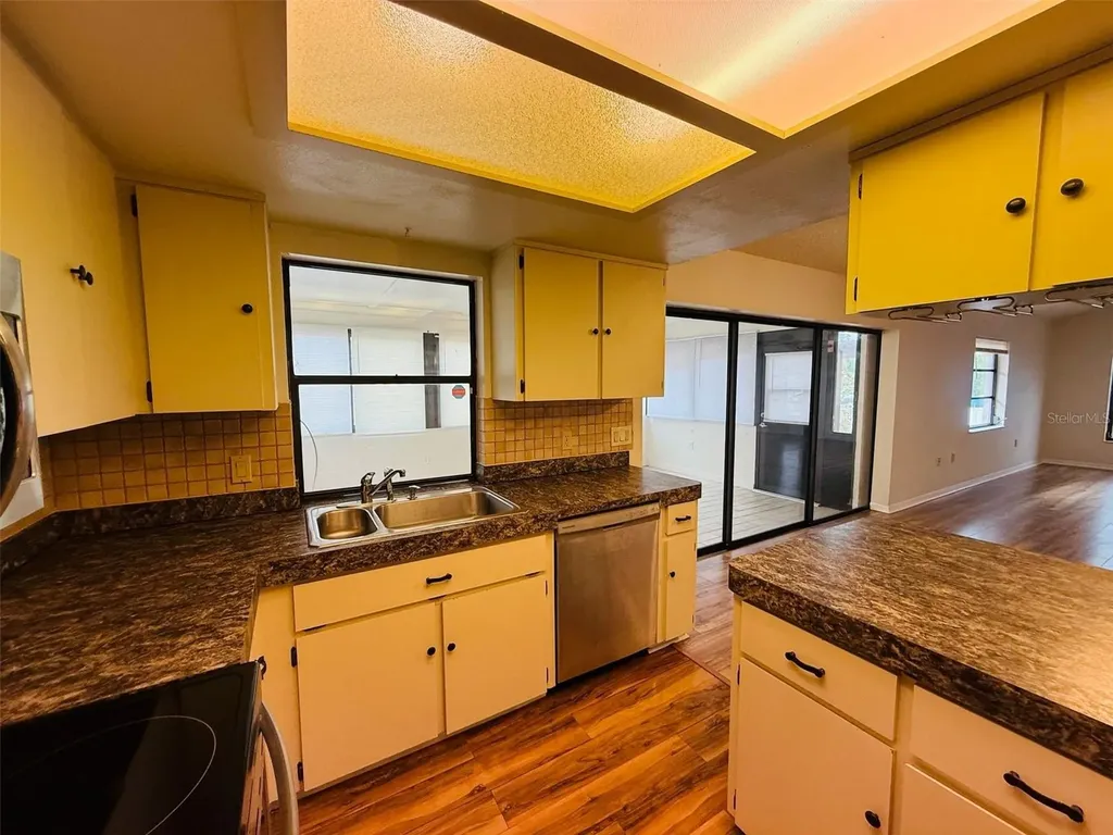 8992 Hernando Way Weeki Wachee FL 34613