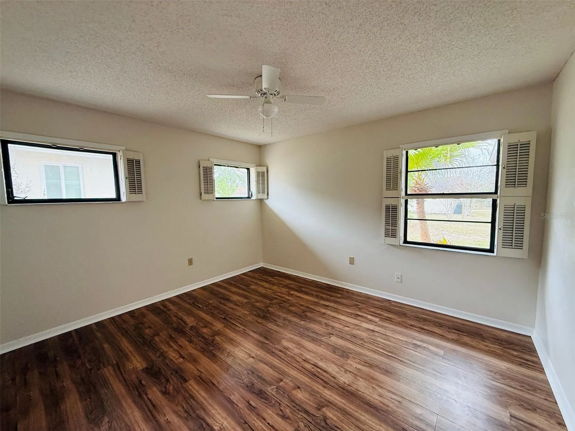8992 Hernando Way Weeki Wachee FL 34613