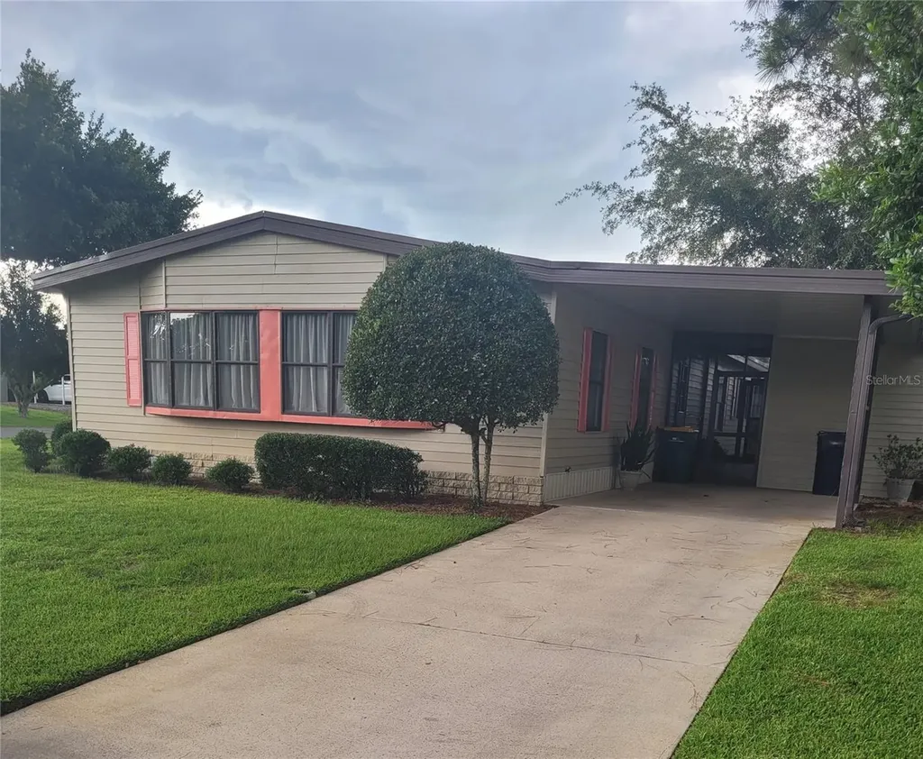3211 Wekiva Road Tavares FL 32778