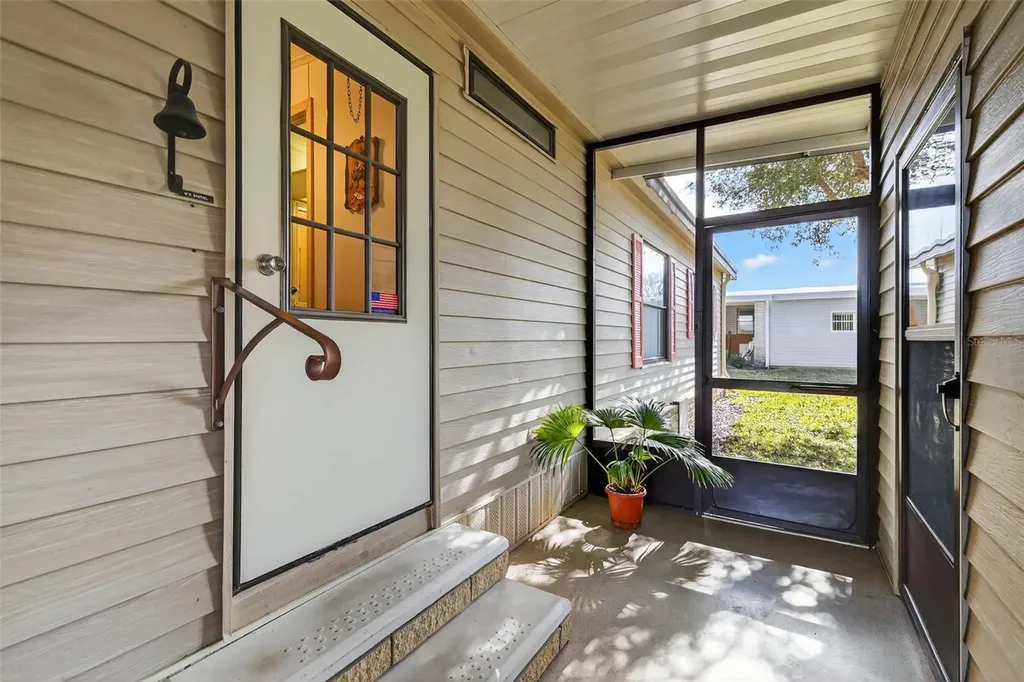 3211 Wekiva Road Tavares FL 32778