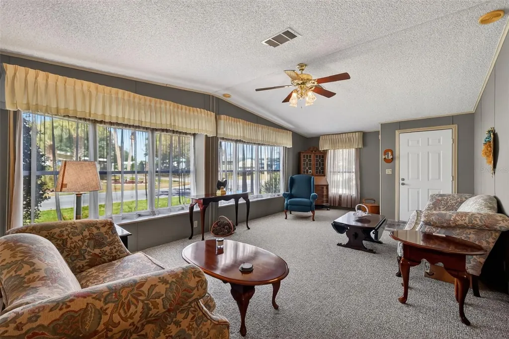 3211 Wekiva Road Tavares FL 32778