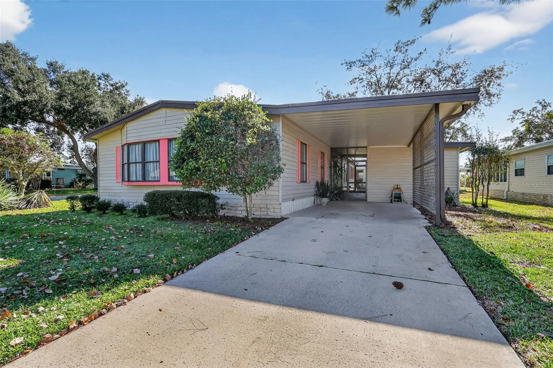 3211 Wekiva Road Tavares FL 32778