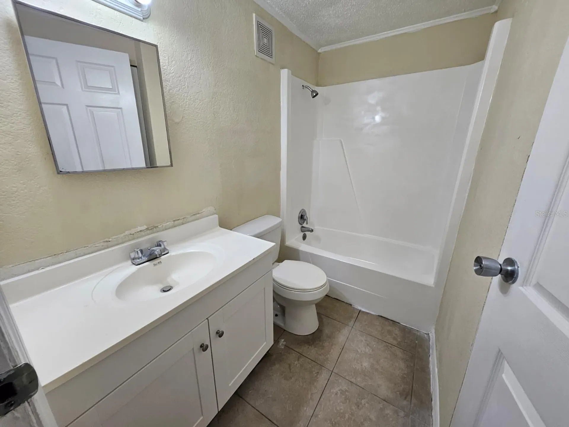 4019 E Michigan Street Orlando FL 32812