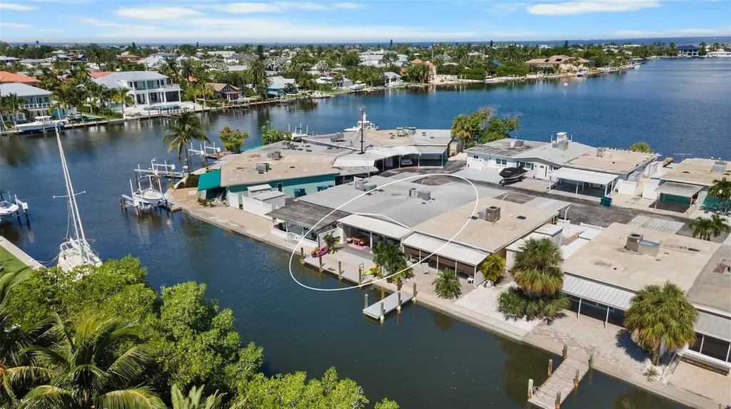 26 Seaside Court Holmes Beach FL 34217