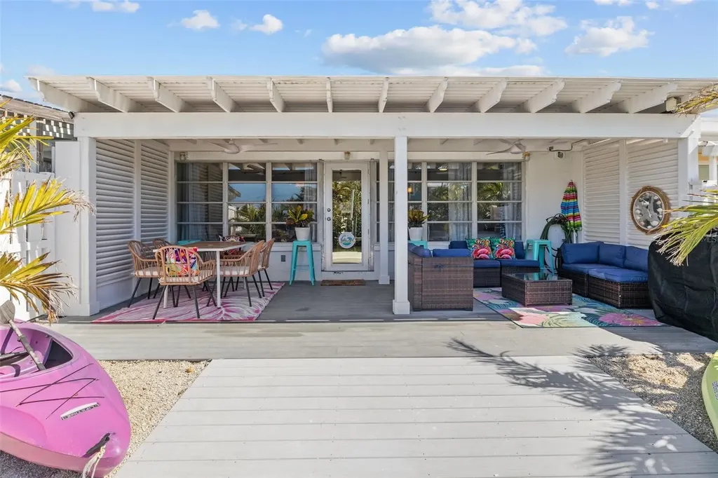 26 Seaside Court Holmes Beach FL 34217