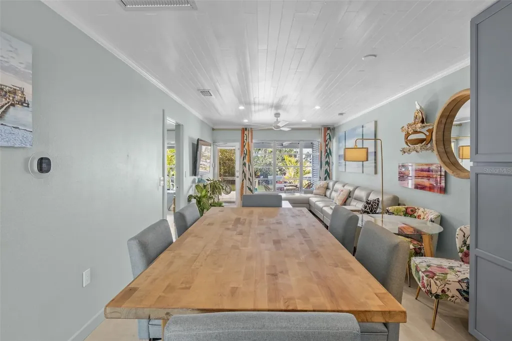 26 Seaside Court Holmes Beach FL 34217