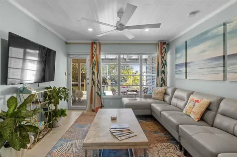 26 Seaside Court Holmes Beach FL 34217