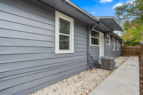 3924 45th Avenue N St Petersburg FL 33714